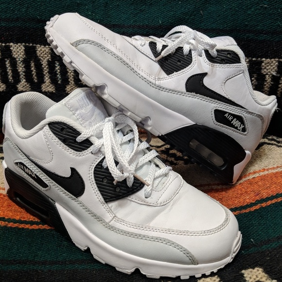 Nike Other - ✨Nike Air Max 90 Black & White - Kids 6y
